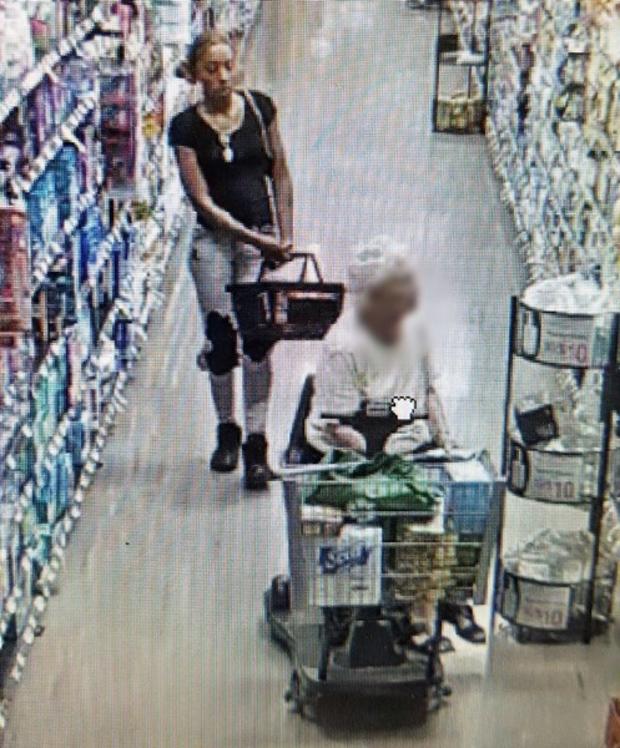 Burbank Thief Snatches Purse From Elderly Woman On Scooter 