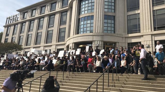 Georgetown law protest jeff sessions 