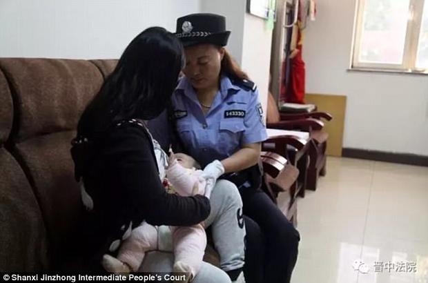 Breastfeeding Officer 