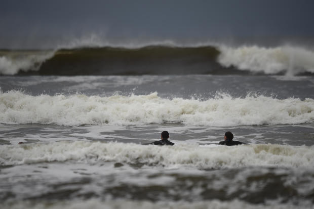 surfers ireland ophelia 