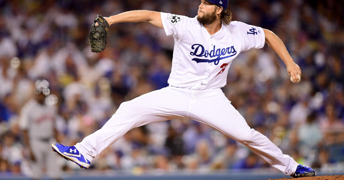 Clayton Kershaw, Dodgers beat Astros in sweltering World Series opener