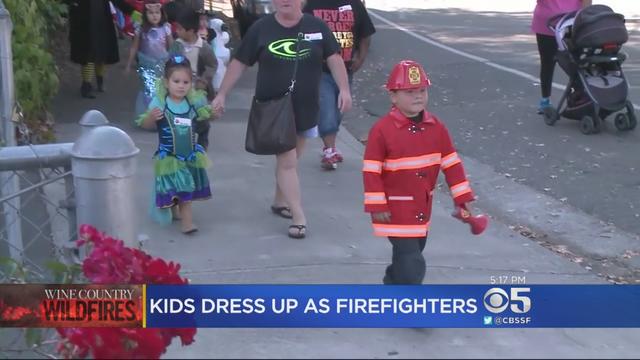 firefighter-costume.jpg 