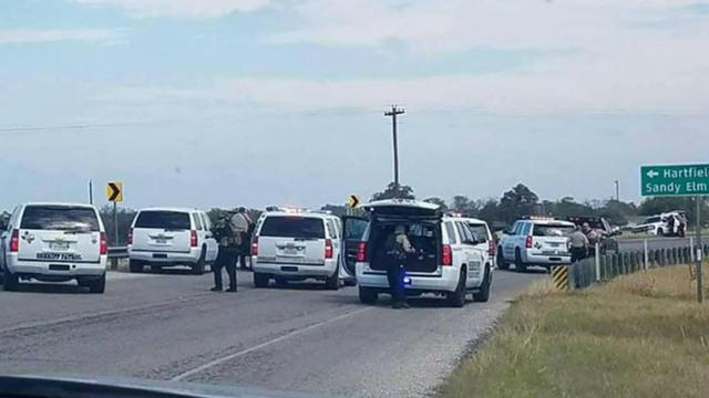 1105-cbsn-texaschurchshooting-update-1435080-640x360.jpg 