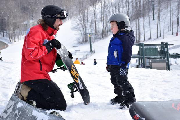 Little Rippers Snowboard Lesson at Hidden Valley 