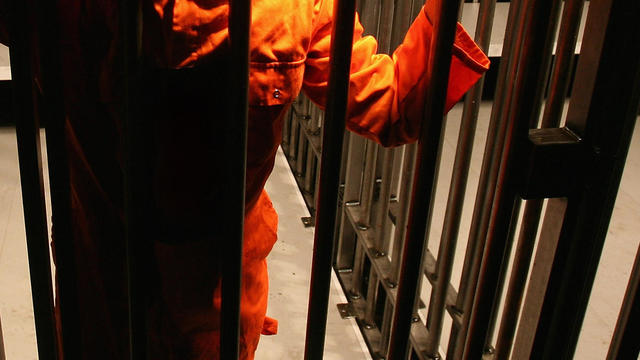 Amnesty Recreates Guantanamo On Sixth Anniversary 