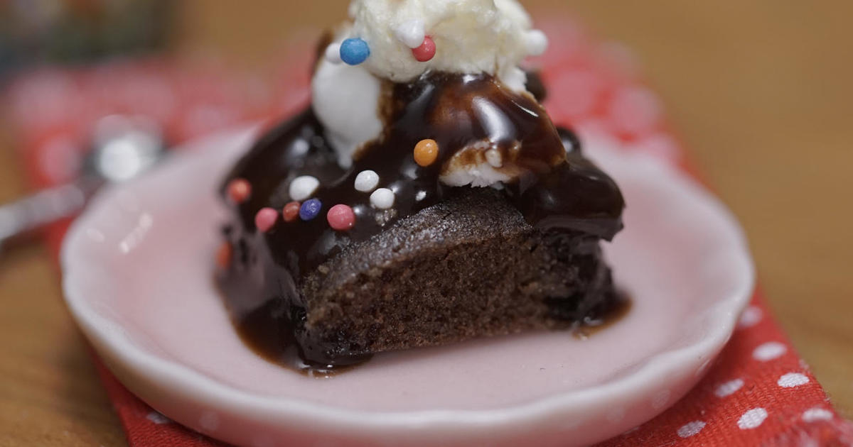 Mini, REAL chocolate cake 🍰🎂 / mini real food/ mini cooking/ tiny cooking  /tiny cake / ASMR 