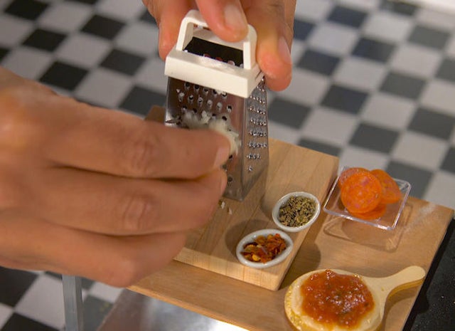 tiny-kitchen-cheese-grater.jpg 