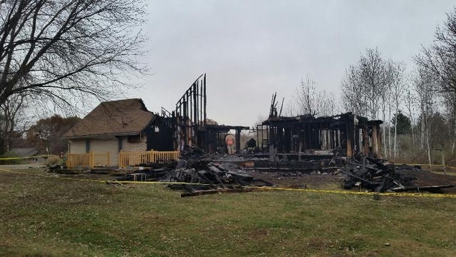 dixon-house-fire.jpg 