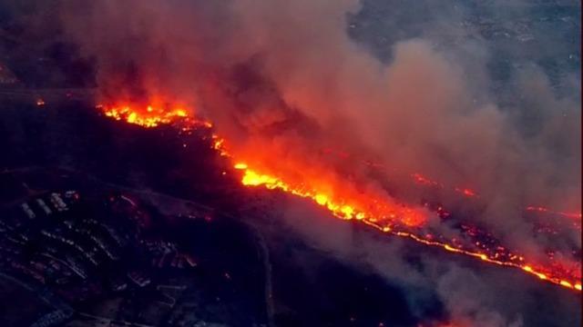 cbsn-fusion-officials-update-the-california-wildfire-situation-thumbnail-1459019-640x360.jpg 