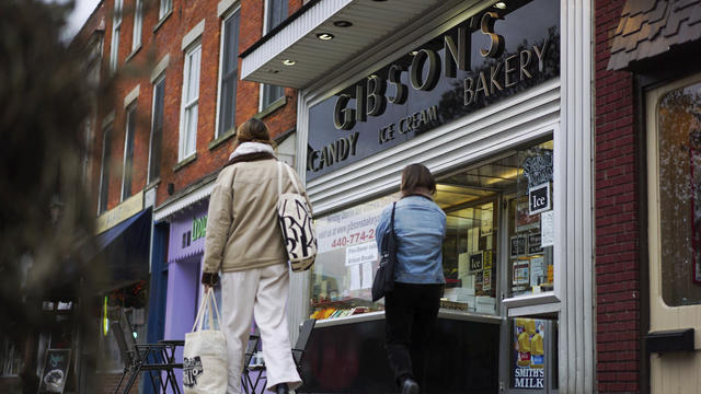 Gibson's Food Mart & Bakery 