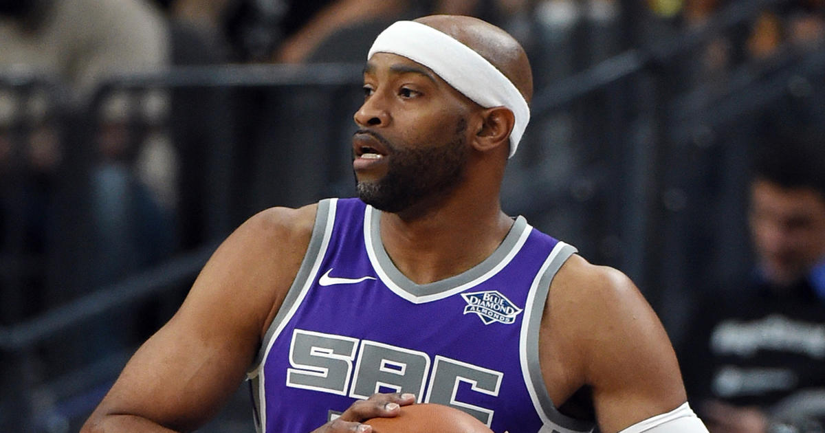 Vince Carter's season-high leads Sacramento Kings past Cleveland