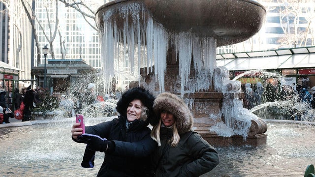 Record-Breaking Frigid Temperatures Put Northern U.S. Into Deep Chill 