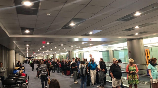 miami-passport-delay-2018-1-1.jpg 