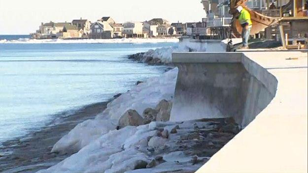 seawall.jpg 