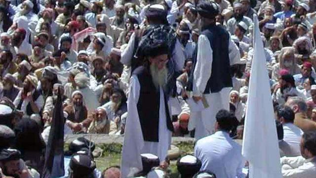 pakistan-sufi-mohammad-cleric.jpg 