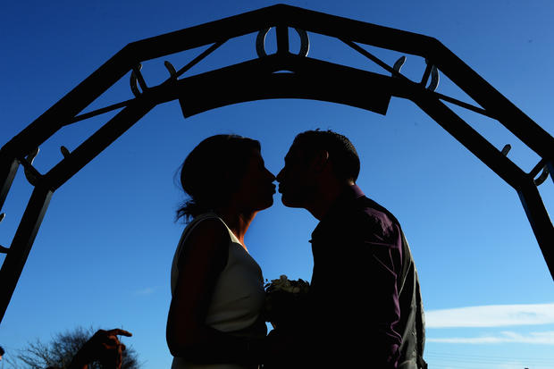 Couples Get Married At Gretna Green On Valentines Day 