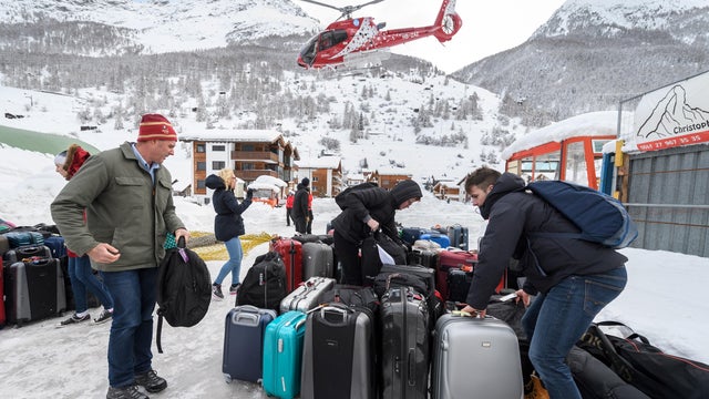 SWITZERLAND-SNOW-TOURISM-AVALANCHE 