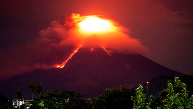 APTOPIX Philippines Volcano 