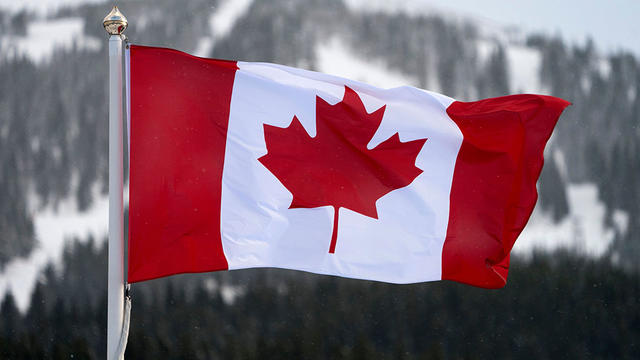 canadian-flag.jpg 