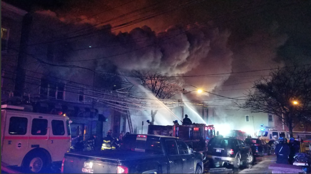 newark-fire-pic.png 