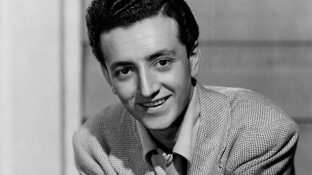 vic-damone-promo-ap-071128020899.jpg 