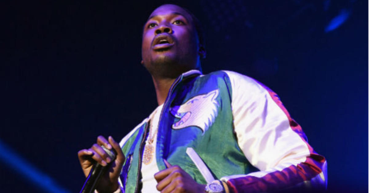 Cop who arrested Meek Mill suspected of racial bias and abuse