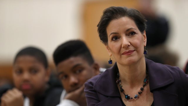 Oakland Mayor Libby Schaaf Discusses U.S. Constitution With School Children 