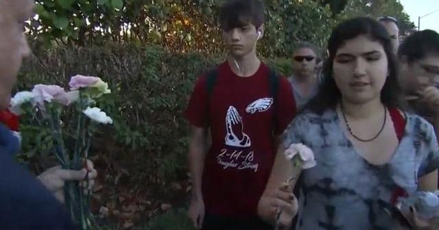 Parkland students return to school after shooting - CBS News