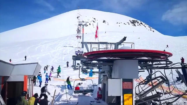 0315-newspath-skiersjumpoff-1524152-640x360.jpg 
