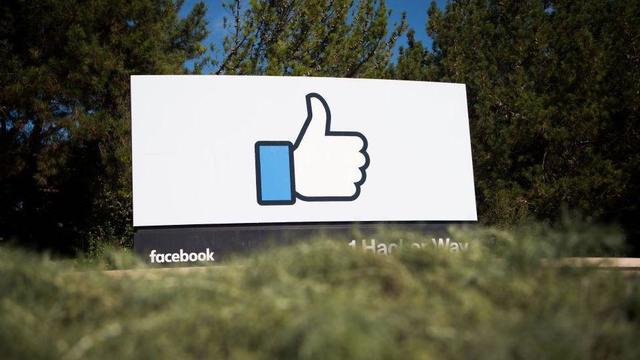 facebook sign menlo park california 