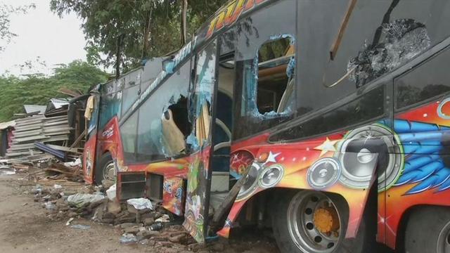 thailand-bus-crash.jpg 