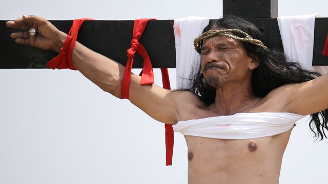 Philippines Crucifixion Reenactment 