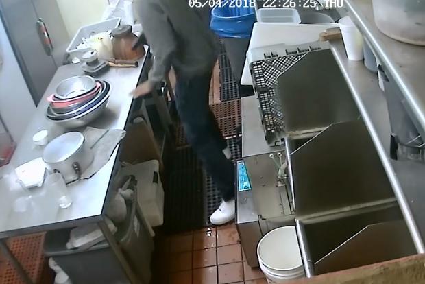 2 Suspects Rob Thai Restaurant In Venice At Gunpoint 