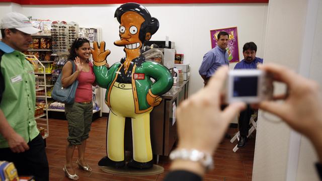 Fictional Kwik-E-Mart Comes To Life Ahead Of 'Simpsons' Movie 