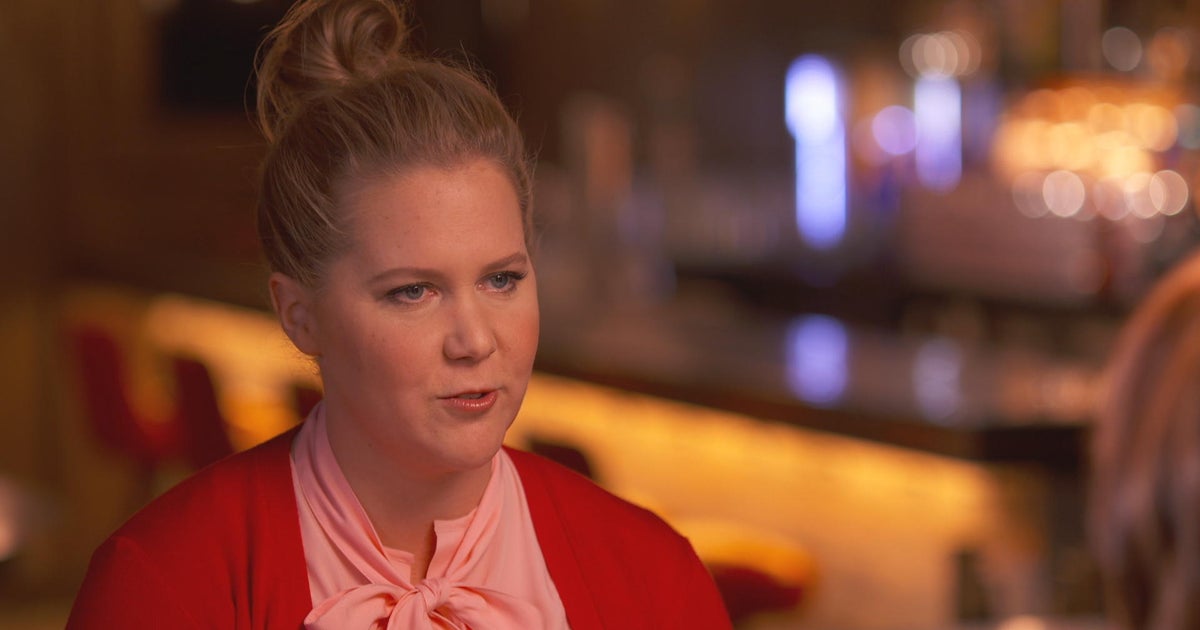 Amy Schumer hospitalized for "horrible kidney infection" CBS News