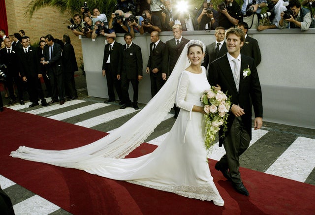 Emmanuel Philibertof Savoy (R) and Frenc 