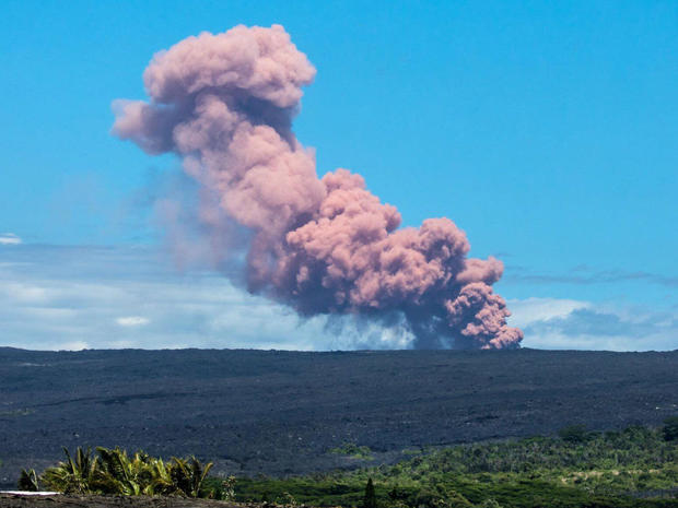 An ash cloud rises above Kilauea Volcano after it erupted, on Hawaii's Big Island 