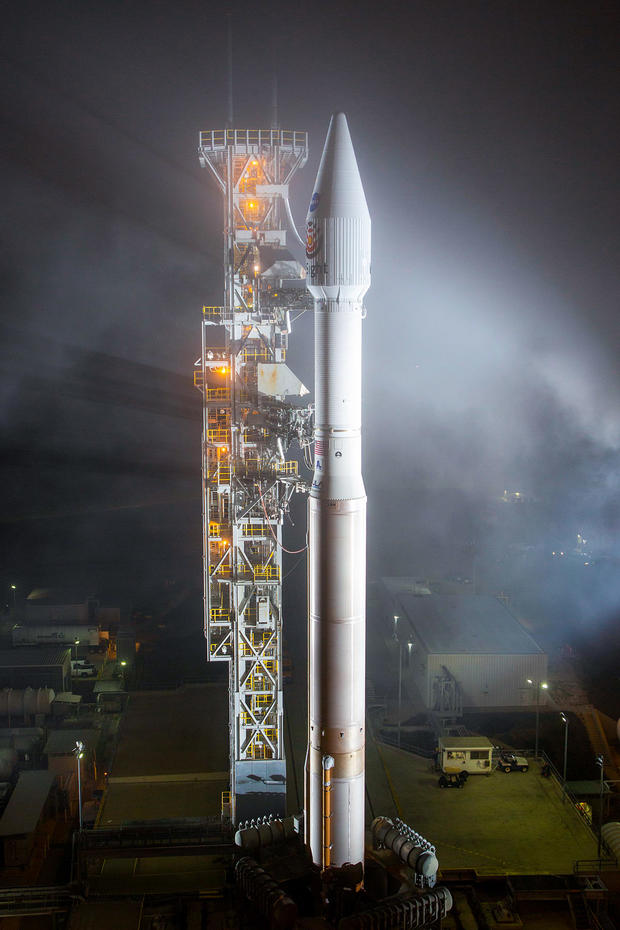 rocket launch 1 (credit ula) 