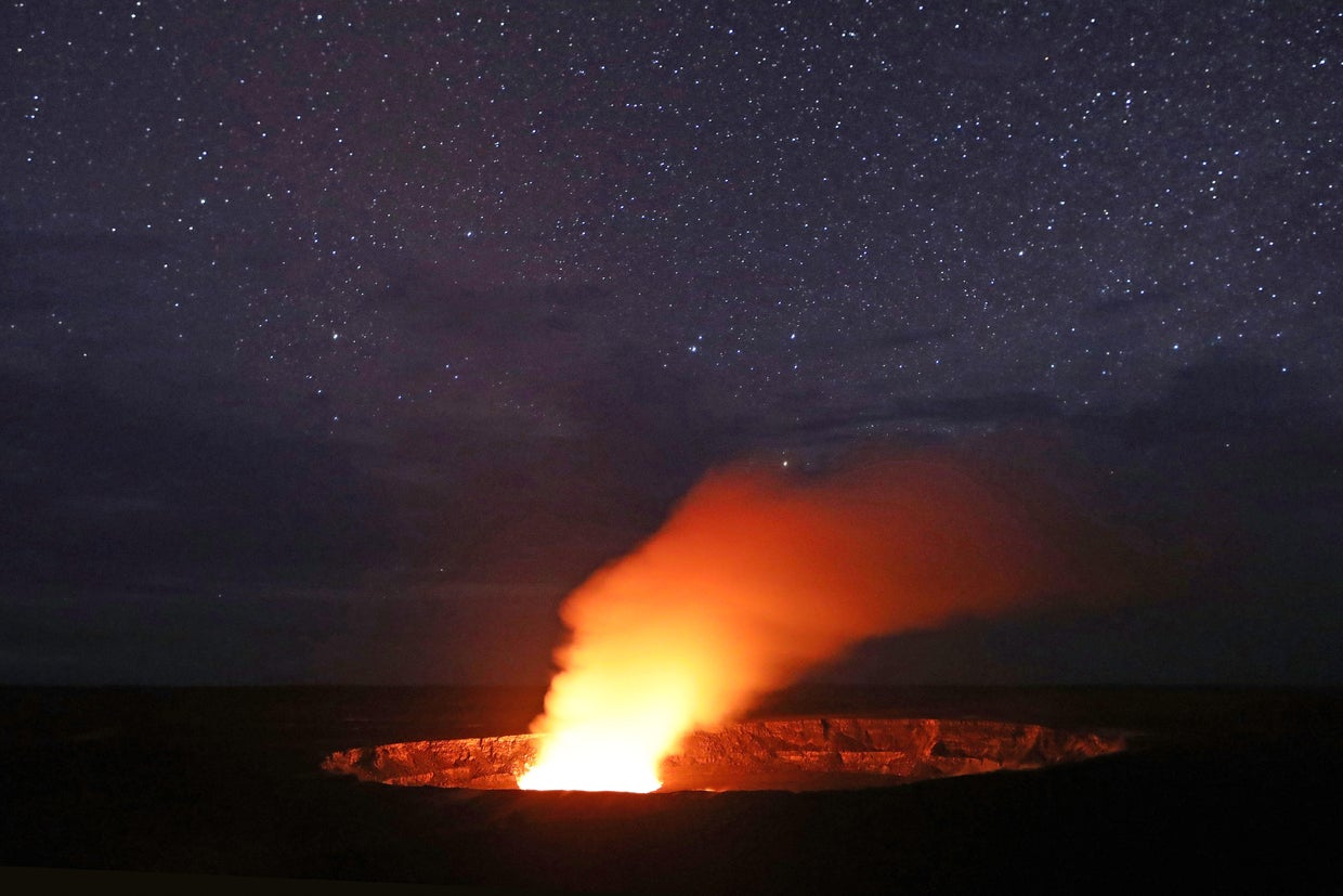 Hawaii's Kilauea Volcano Erupts Forcing Evacuations 