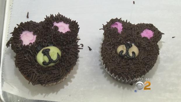 commemorative bear cupcakes 