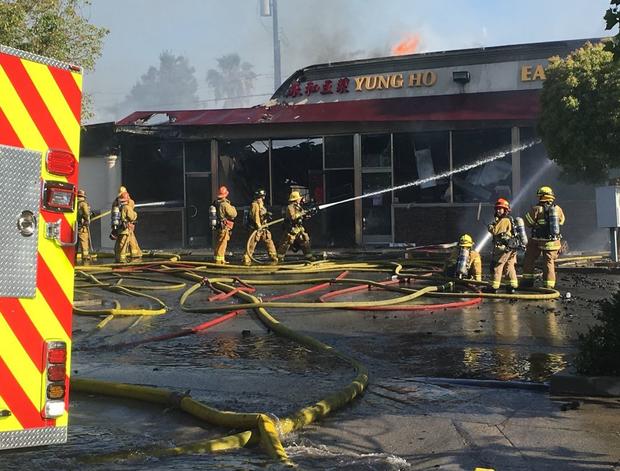 3 Restaurants Destroyed In Massive 2-Alarm Blaze In San Gabriel Strip Mall 