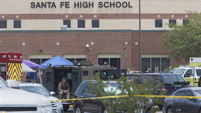 texas-school-shooting-santa-fe-high-school.jpg 