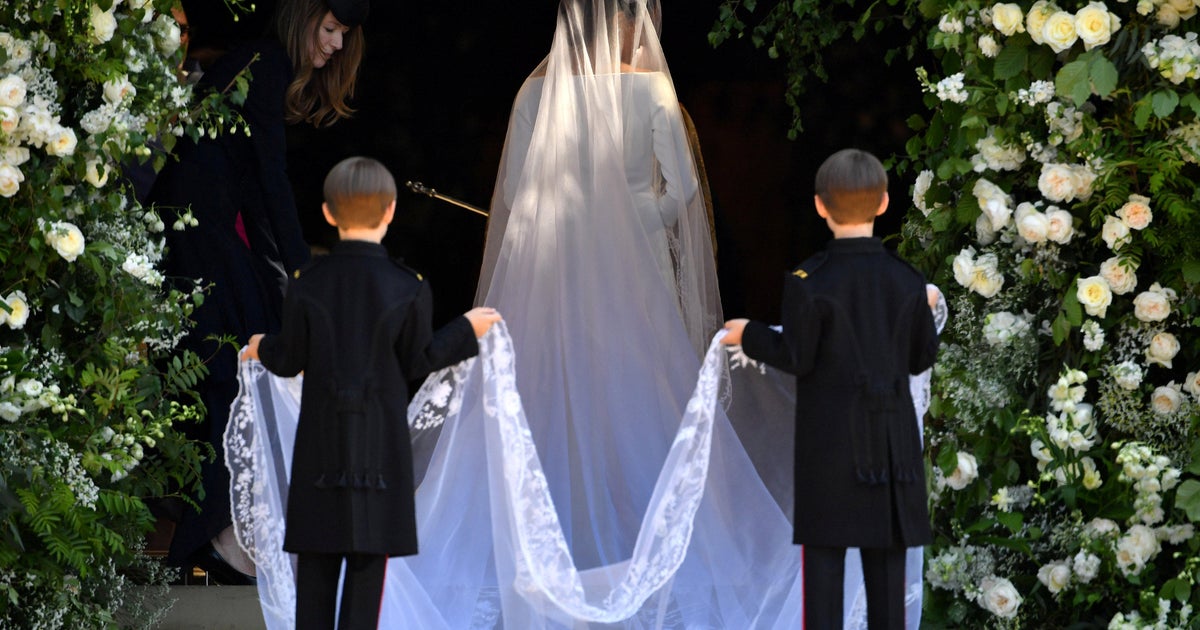 meghan-markle-s-wedding-dress-designed-by-clare-waight-keller-cbs-news
