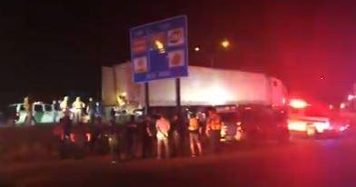 Texas police find tractor trailer loaded with undocumented immigrants
