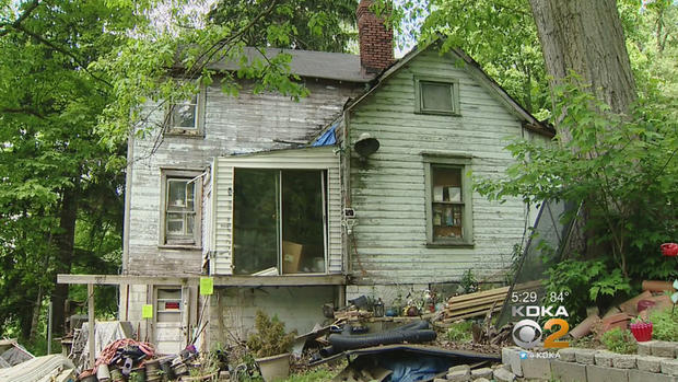chartier-township-house-of-filth-2 