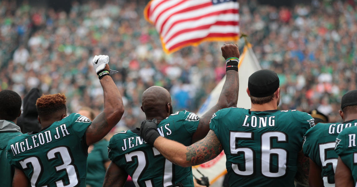 Fox News apologizes for using photos of Philadelphia Eagles praying during  report on President Donald Trump canceling White House visit - 6abc  Philadelphia