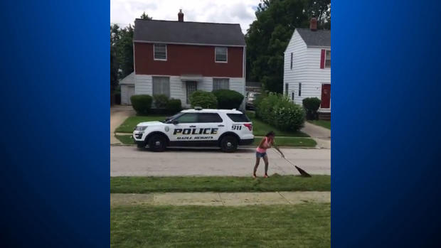 kids mowing lawns cops ohio 