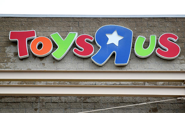 Toys R Us Files For Liquidation, Will Shutter All U.S. Stores 