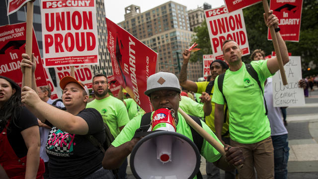 Union Activists Protest Supreme Court Janus v. AFSCME Decision In New York 