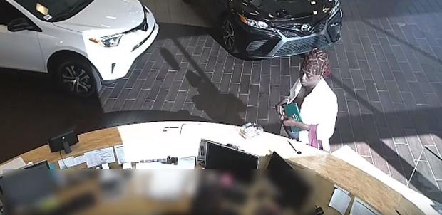 Police: Dealership Employee Dragged Several Feet As Woman Drives Off With Car 